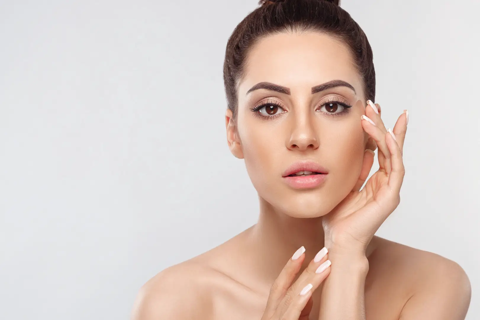 Filler by a Doctor vs. A Nurse Injector: Why It Matters
